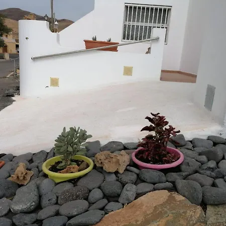 Camino Rosa Los James Apartment